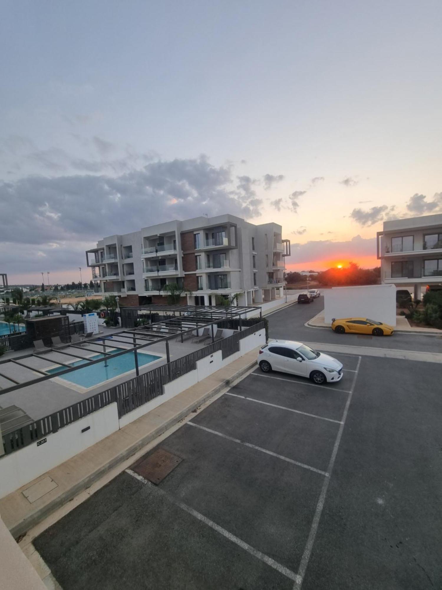 Cosmos Residence Paralimni Dış mekan fotoğraf