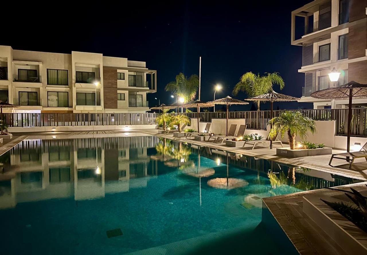 Cosmos Residence Paralimni Dış mekan fotoğraf
